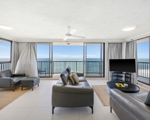 surfers-paradise-apartment-2-bedroom-deluxe-ocean-front-(34)