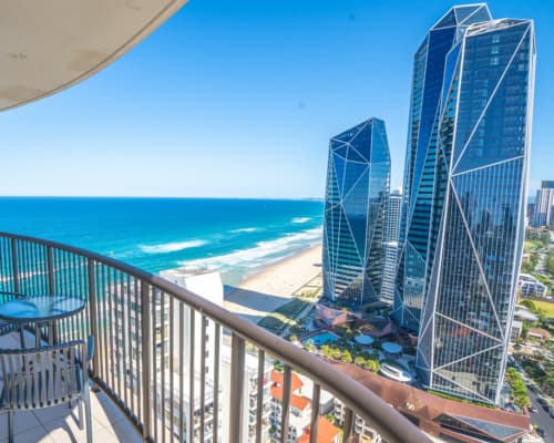 surfers-paradise-apartment-2-bedroom-standard-(13)