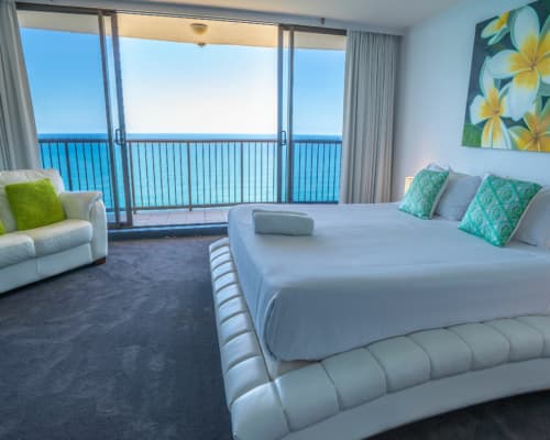 surfers-paradise-apartment-3-bedroom-skyhome-(6)