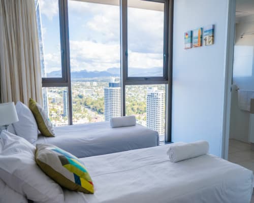 surfers-paradise-apartment-3-bedroom-skyhome-(8)